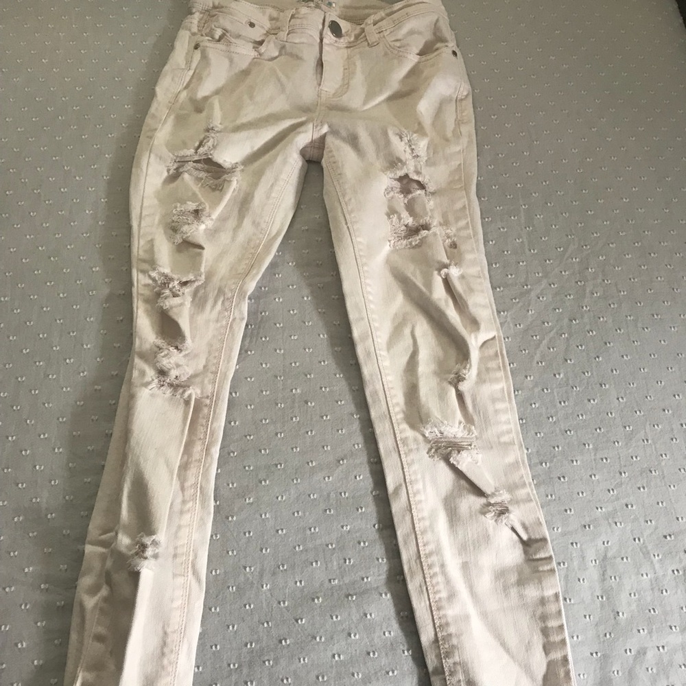 Love fire distress jeans